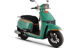 Veroni-green-1